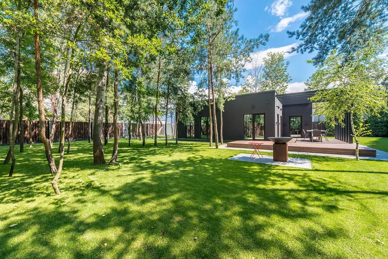 Example xeriscape and desert landscaping style used in Anthony, NM